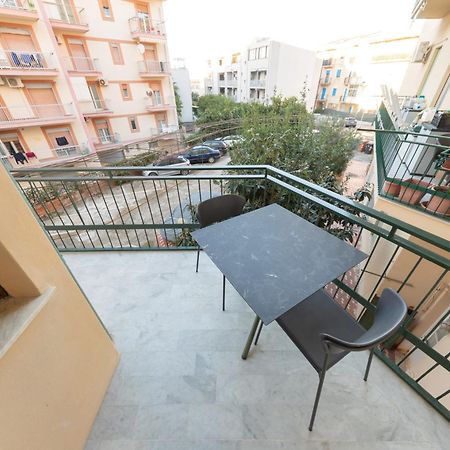 New Sea House Vicino La Spiaggia Del Lungomare Apartment Чефалу Екстериор снимка
