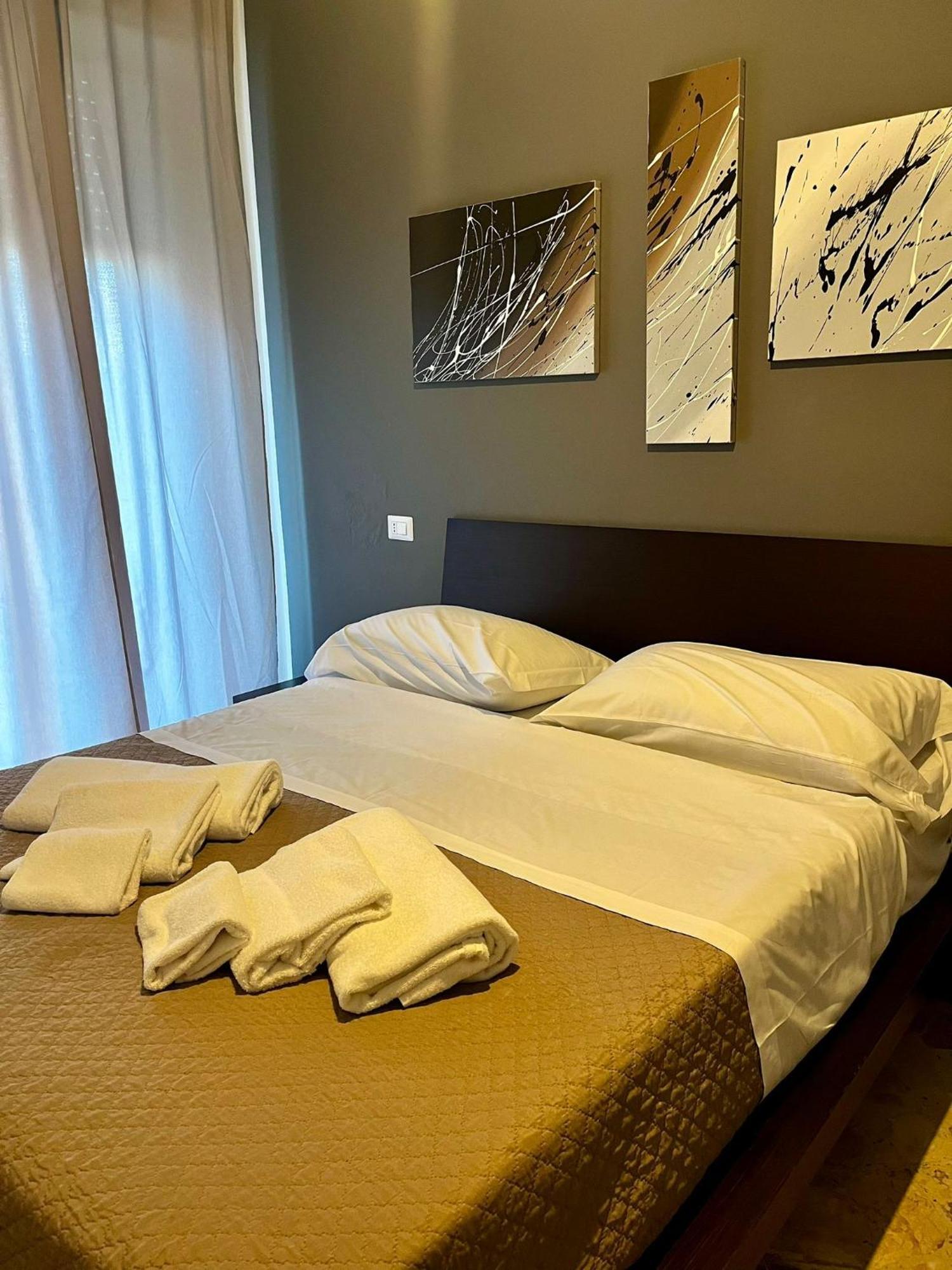 New Sea House Vicino La Spiaggia Del Lungomare Apartment Чефалу Екстериор снимка